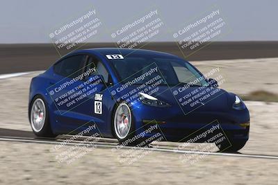 media/Nov-08-2025-Speed Ventures (Sat) [[1c7a6332f5]]/TC A/Session 2 (Turn 2)/